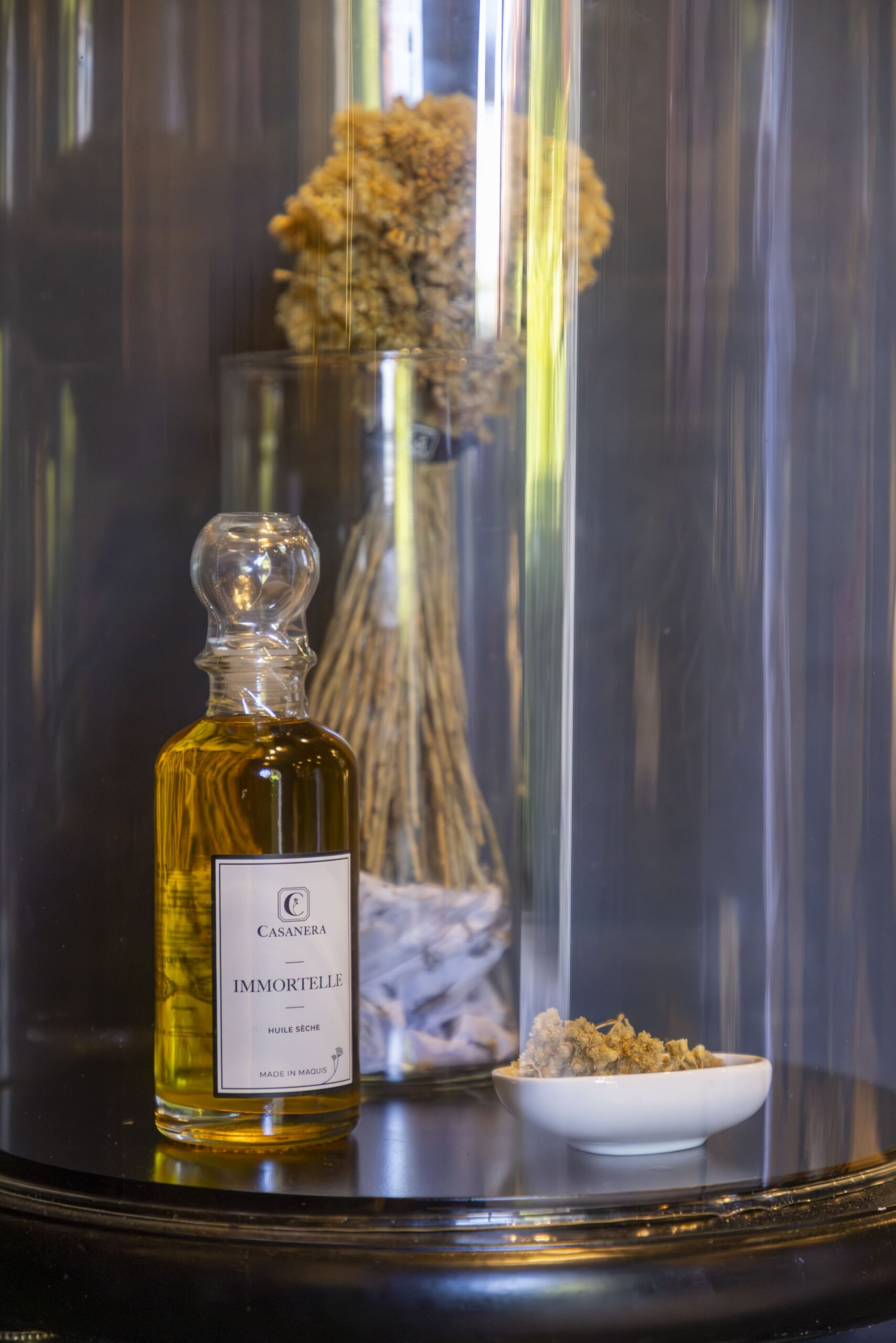 olio da massaggio casanera hotel spa calvi scaled